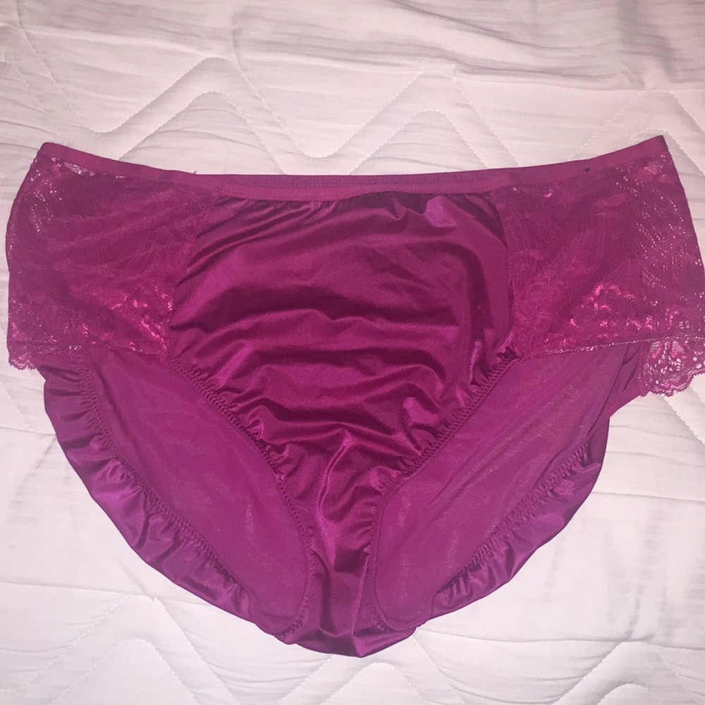 NEW! Pink Lace Panties